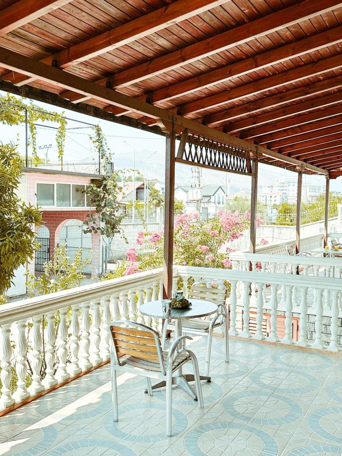 Vizion Hotel Shkodër Exterior foto